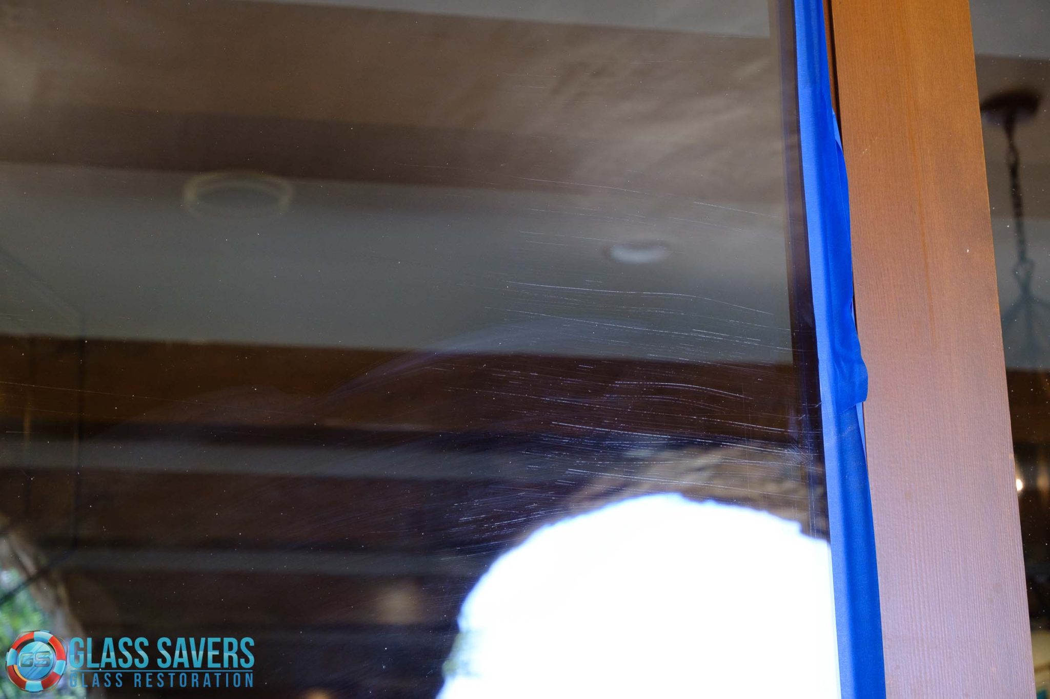 Photo inspiration: Visual Reference: Fixing Razor Blade Scratched Tempered Glass In Oversized Doors