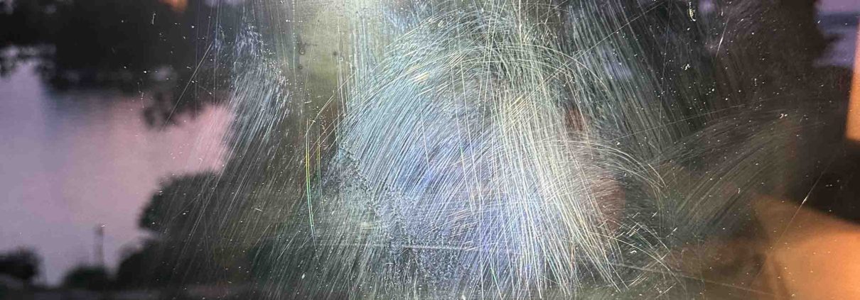 can scratched glass be fixed?